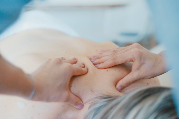 Mooi-bij-Rosa-Massage.jpg